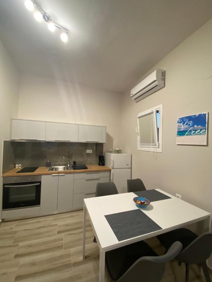 Thalassa ซีดารี ภายนอก รูปภาพ